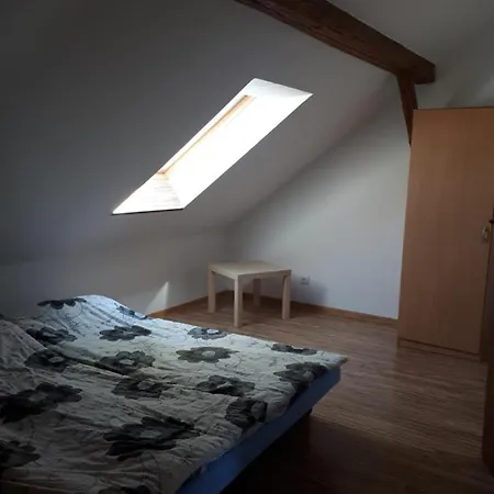 Dom Letniskowy Nad Jeziorem Orzysz Prázdninový dům *